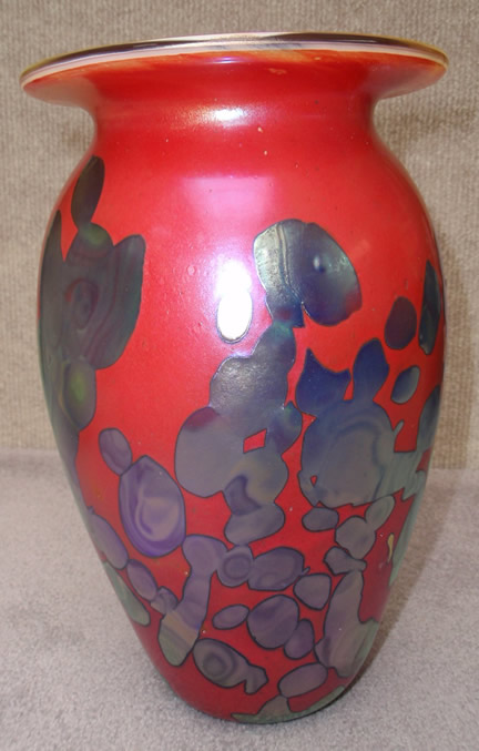 Classic strawberry vase