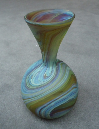 Bulb bottom vase
                  with flare top 8 1/2"