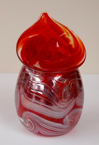 Red
                      tapered mini vase