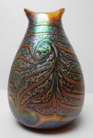 Orange pouch
                      vase